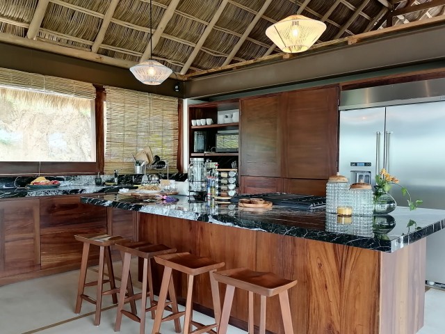 Casa Bambú cocina completa