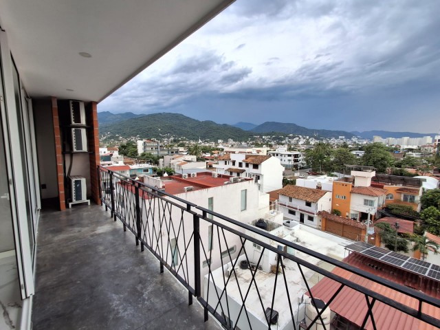 WhatsApp Image 2025-12-10 at 11.19.25 PM (7)