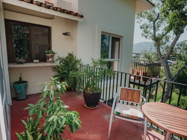 c5 View of apartment from main balcony